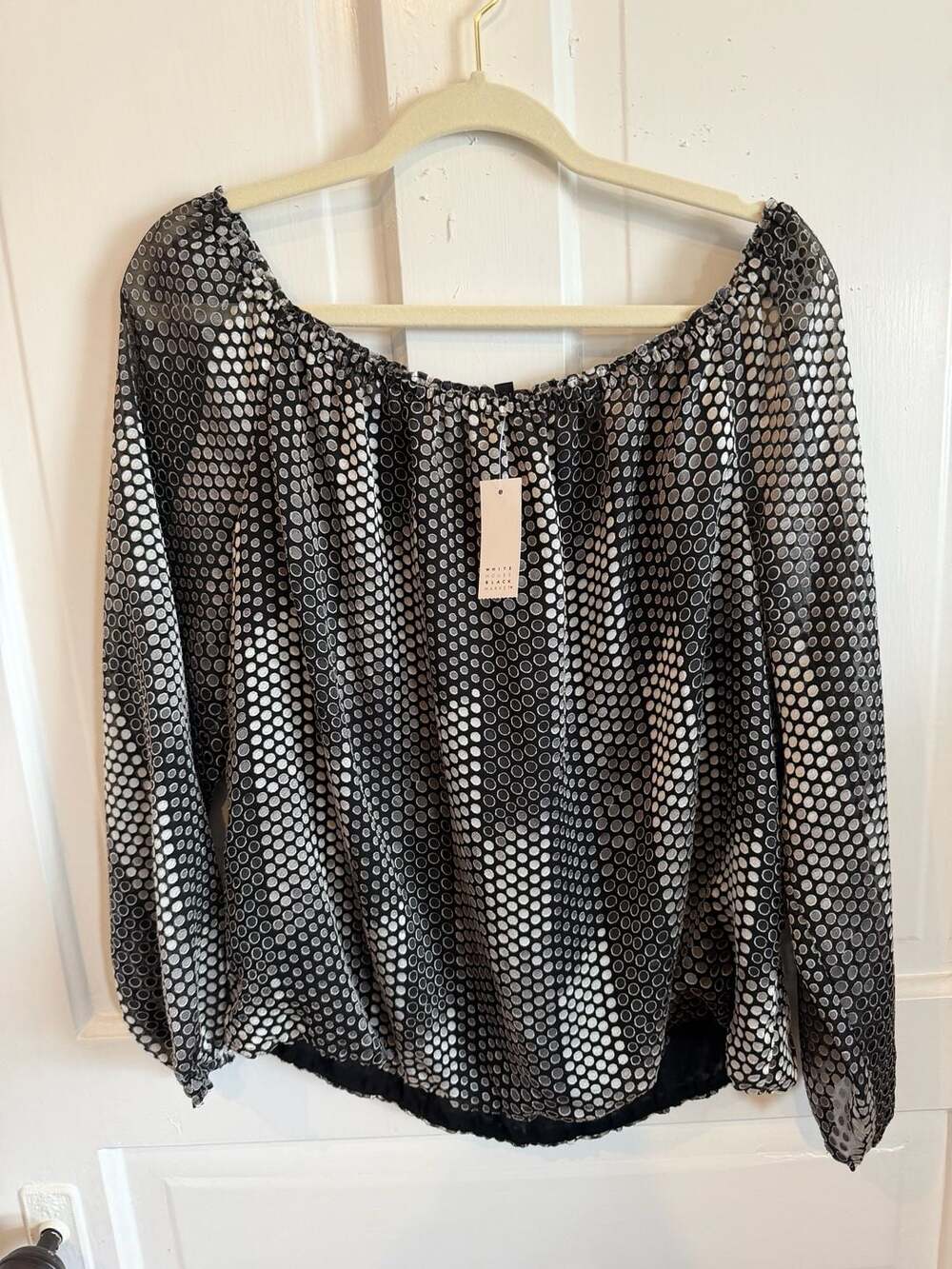 White House Black Market Off The Shoulder Blouse Size XL Black Ecru Dot